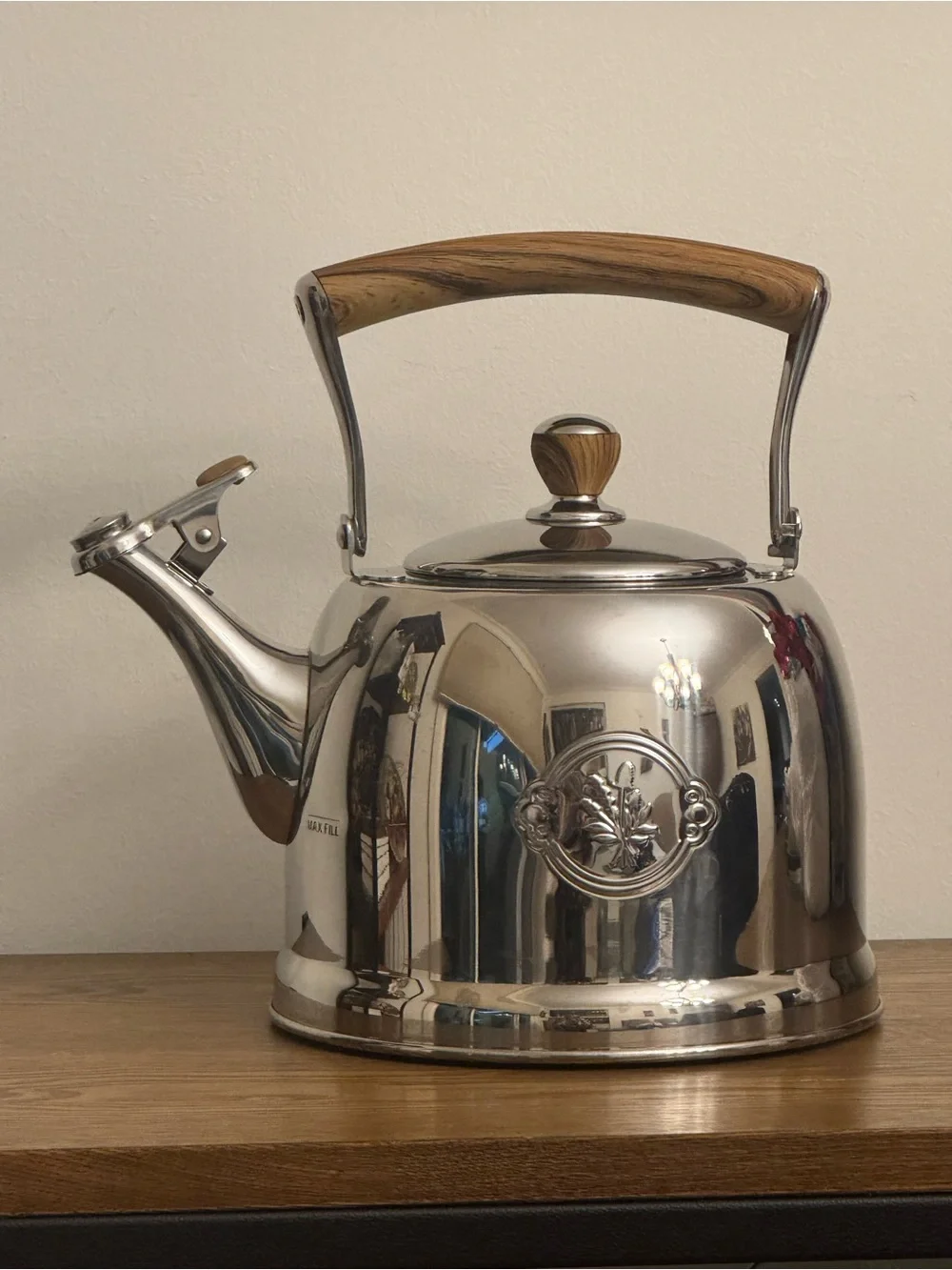 Pioneer Woman Stainless Steel Tea Kettle Acacia Wood Handle EUC